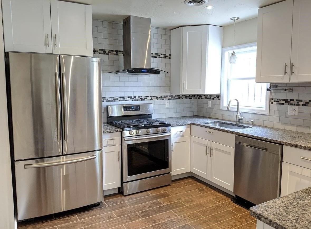 134 Kearney Ave - Photo 4 of 12