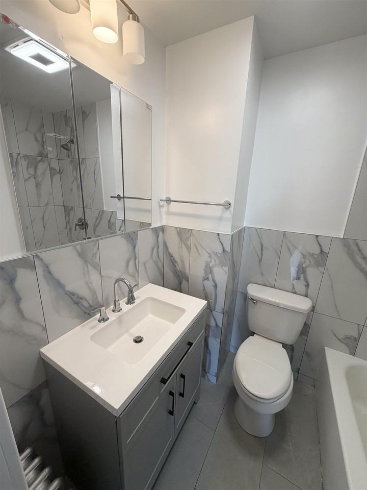 36 Van Reypen St #3 - Photo 2 of 10