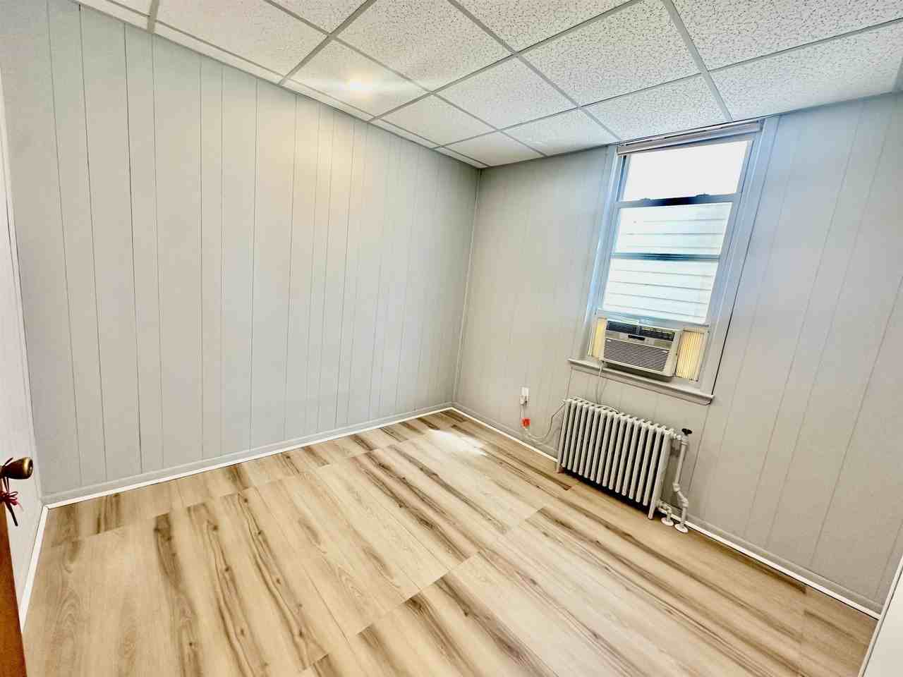 595 67th St #2 - Photo 7 of 14