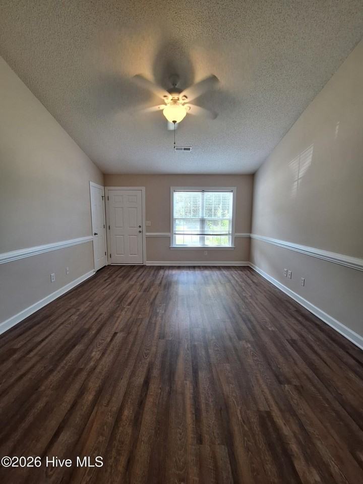 1205 Price Dr #B - Photo 3 of 18