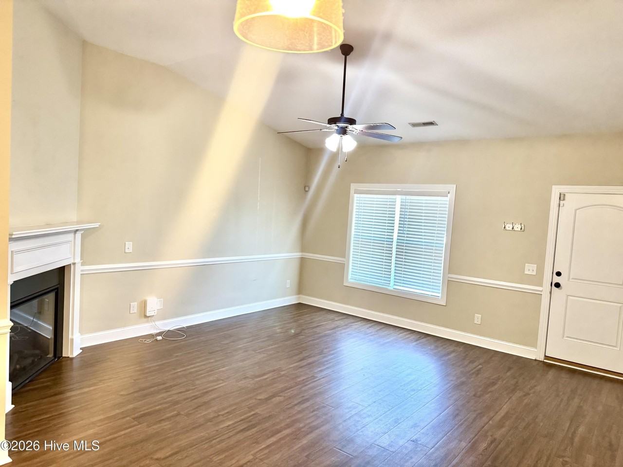 2301 Sweet Bay Dr #B - Photo 2 of 10