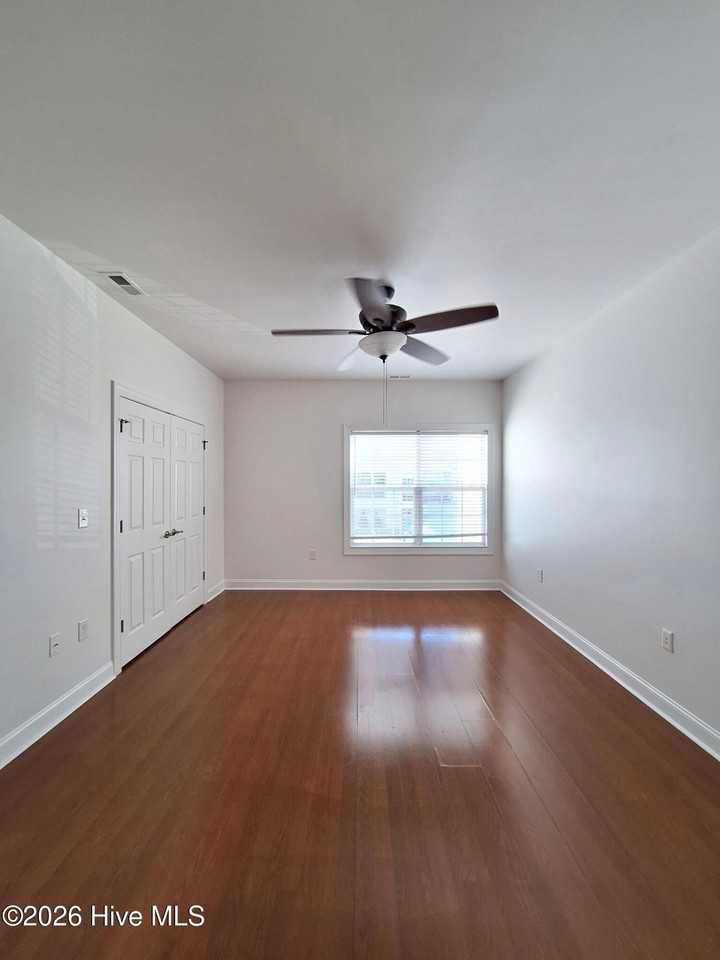 1931 Tara Ct #204 - Photo 6 of 12