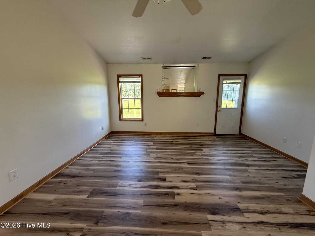 121 Arabian Ln #A - Photo 6 of 17