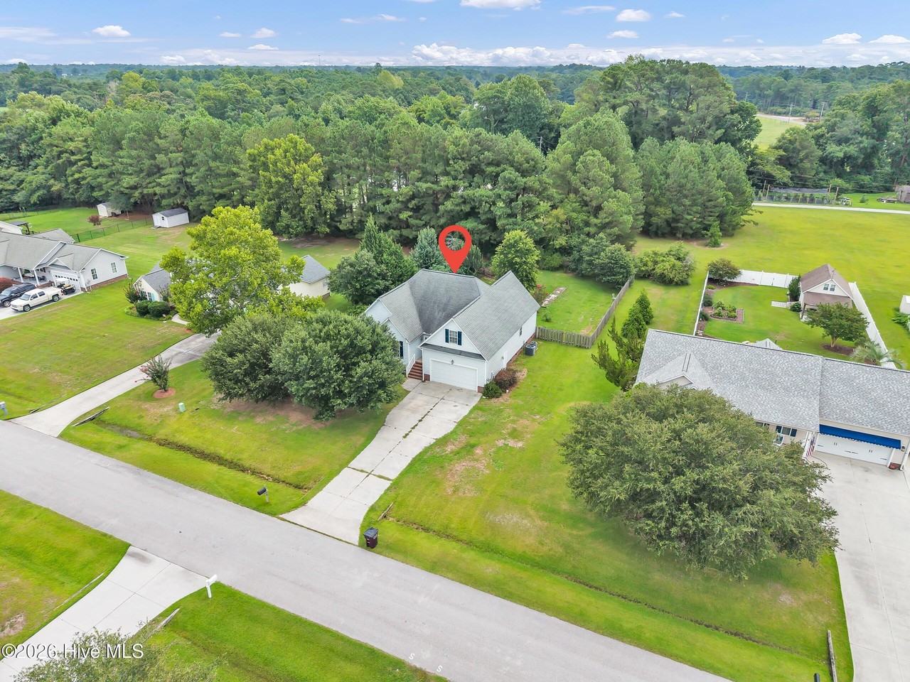 210 Raven Ridge Ct - Photo 3 of 44