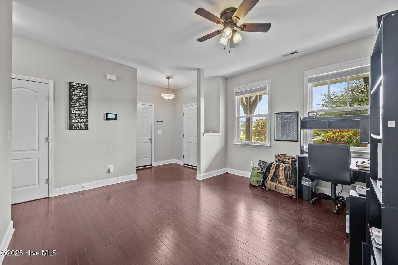 112 Moss Creek Dr - Photo 2 of 50