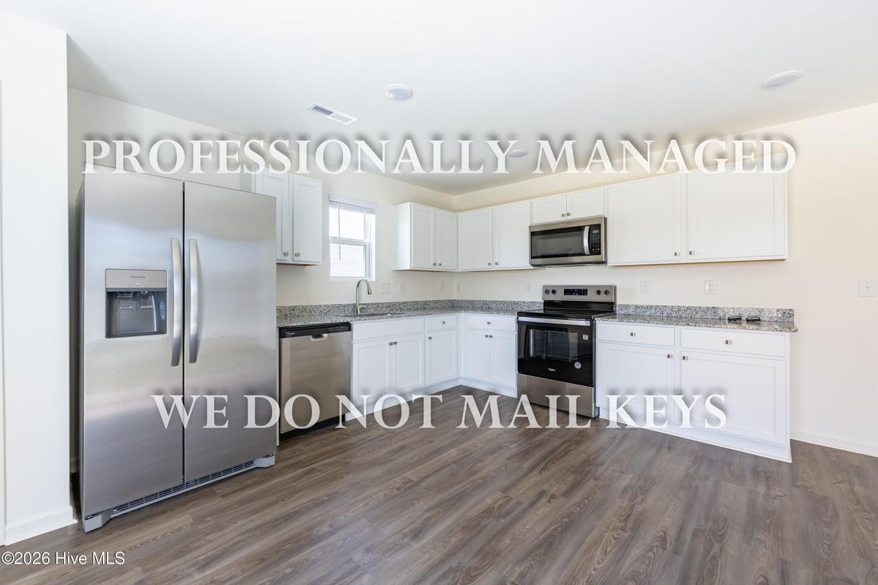109 Ferry Ct - Photo 6 of 20