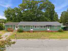 featured image of 300 Cemetery Rd #B