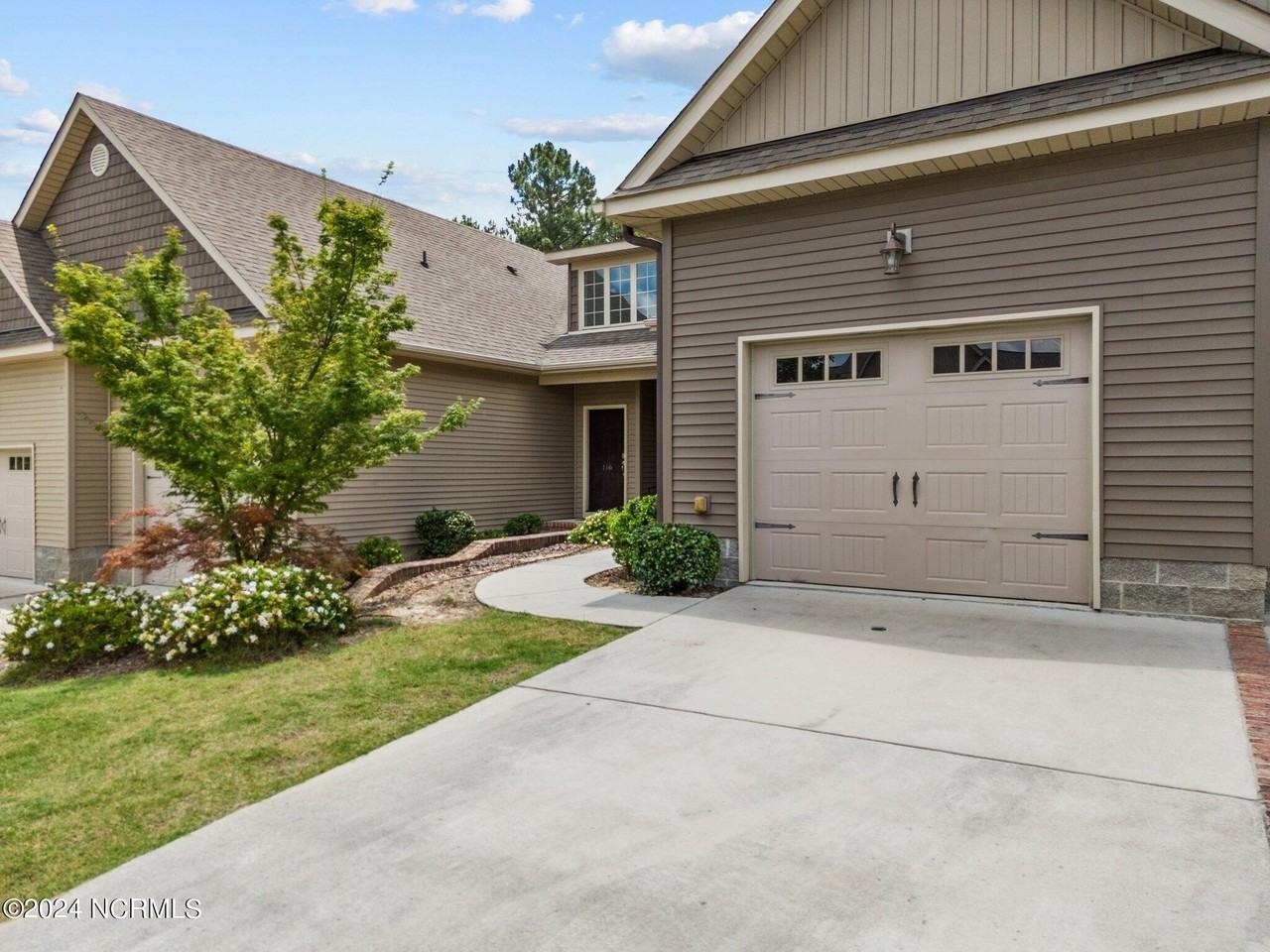 118 Cypress Cir - Photo 2 of 48