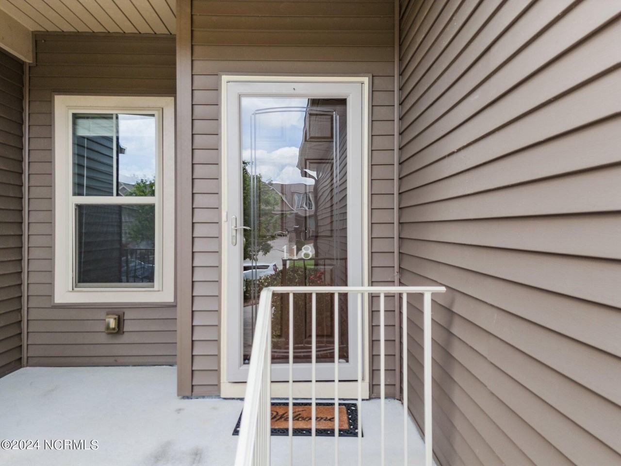118 Cypress Cir - Photo 6 of 48