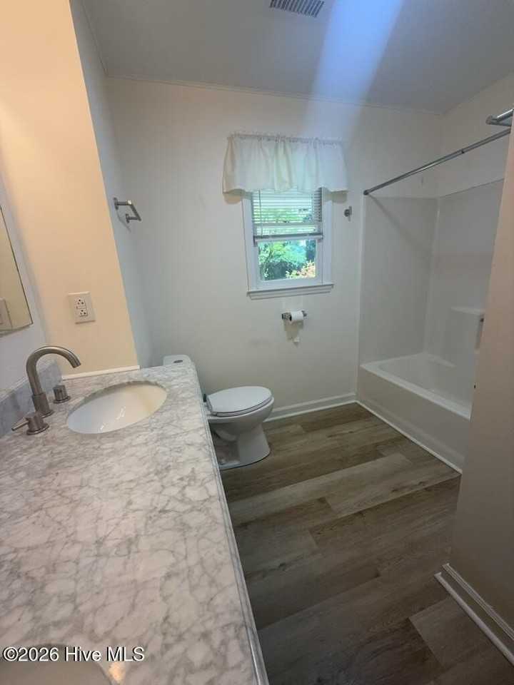135 Yates Ln - Photo 7 of 15