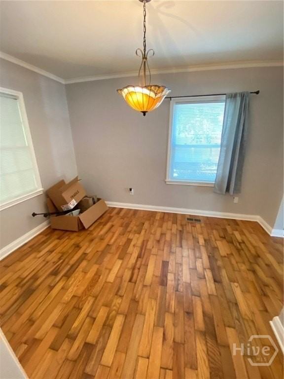 2219 E 40th St - Photo 7 of 13