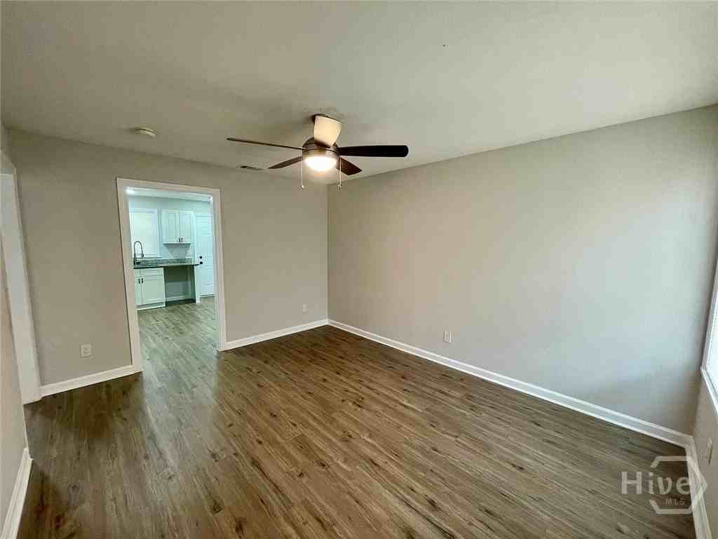 237 W 73rd St - Photo 3 of 20