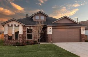 featured image of 619 E 16th St