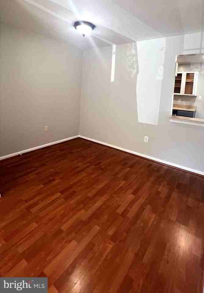 5808 Waterdale Ct - Photo 7 of 30