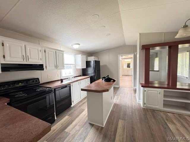 1635 Pine Lake Dr - Photo 4 of 14