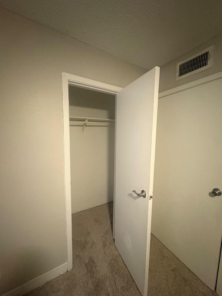 Cypress Station Dr - Photo 6 of 10