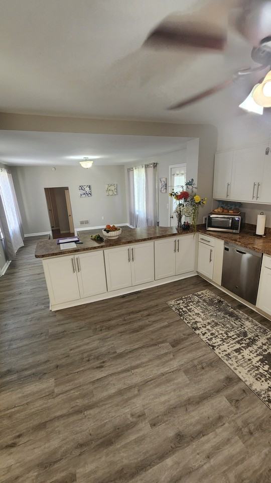 3697 Floretta Street - Photo 4 of 23