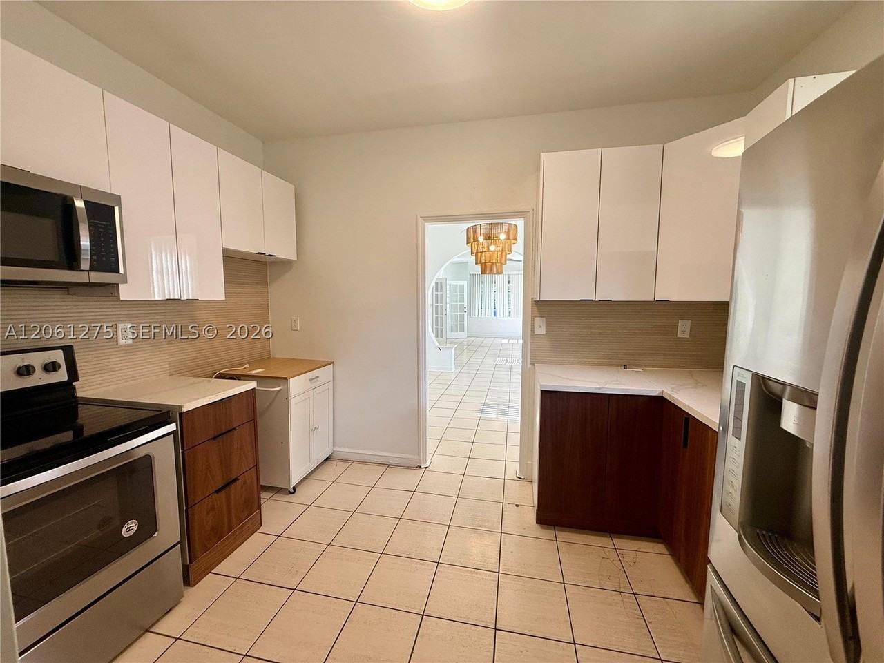 1779 Sw 16th Ter - Photo 3 of 11