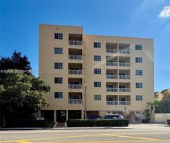 601 Sw 37th Ave #303 - Photo 1 of 1