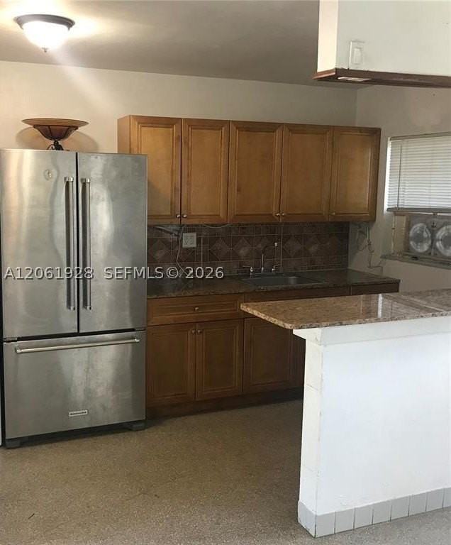3477 Ne 13th Ave #B - Photo 4 of 4