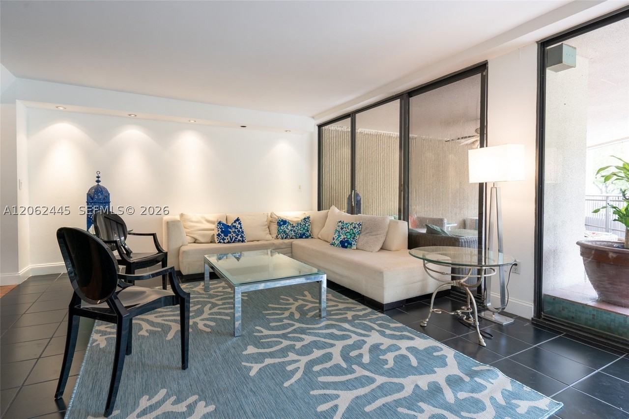 2901 S Bayshore Dr #2G - Photo 2 of 24