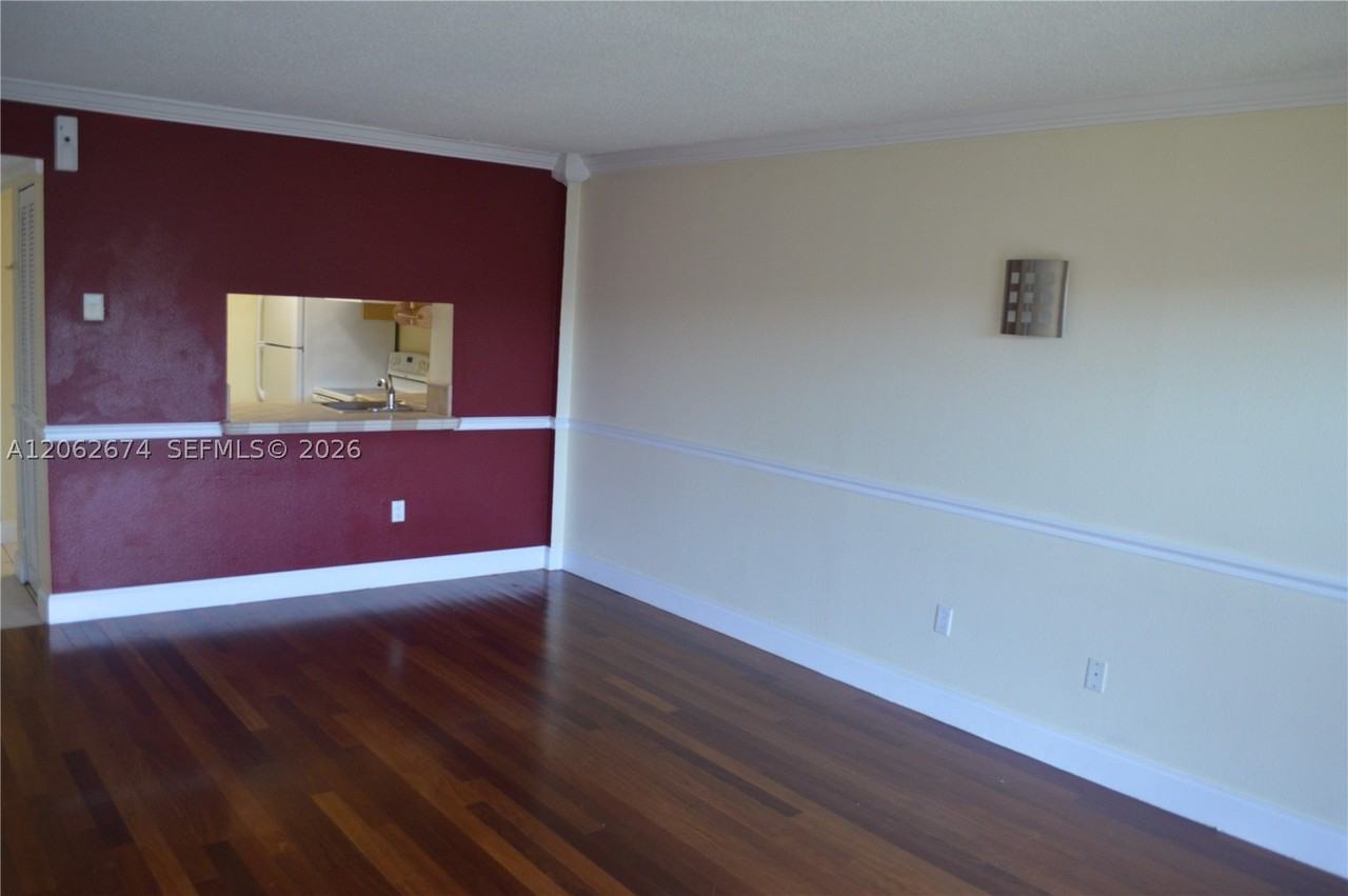 9320 Fontainebleau Blvd #609 - Photo 4 of 20