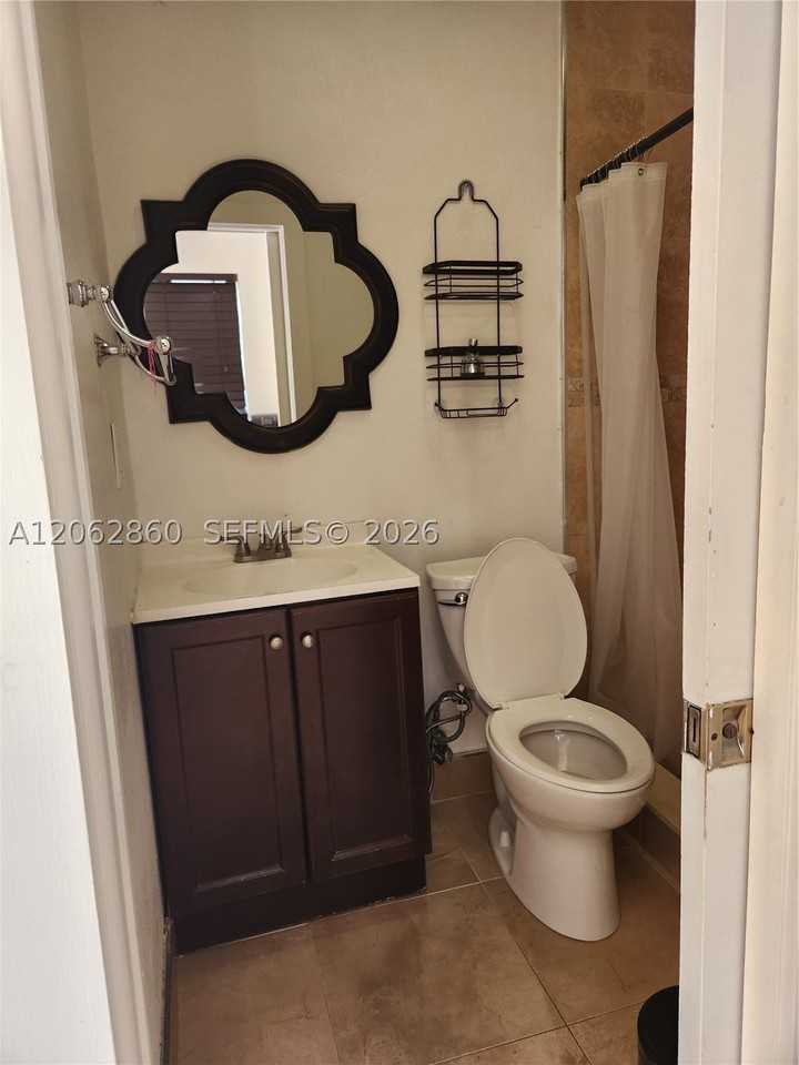 10020 Sw 213th Ter #0 - Photo 6 of 9