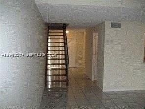 4045 Sw 68th Way #5I - Photo 3 of 8