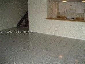 4045 Sw 68th Way #5I - Photo 4 of 8