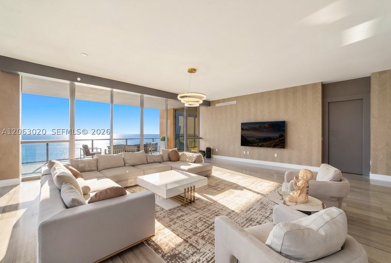 17749 Collins Ave #601 - Photo 4 of 50