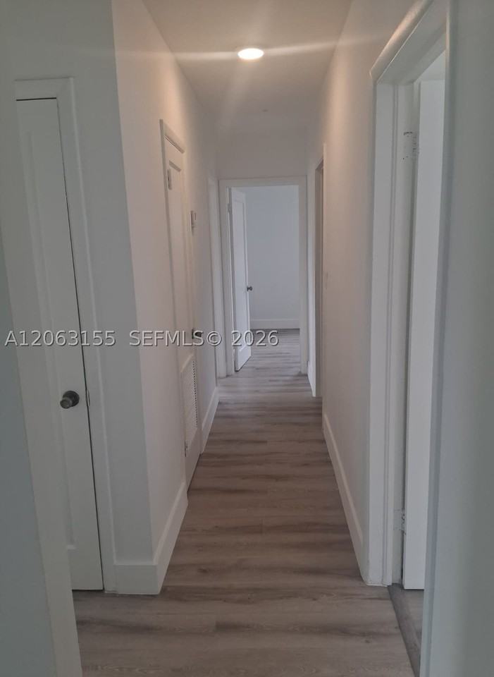 250 Nw 191st St #250 - Photo 4 of 17