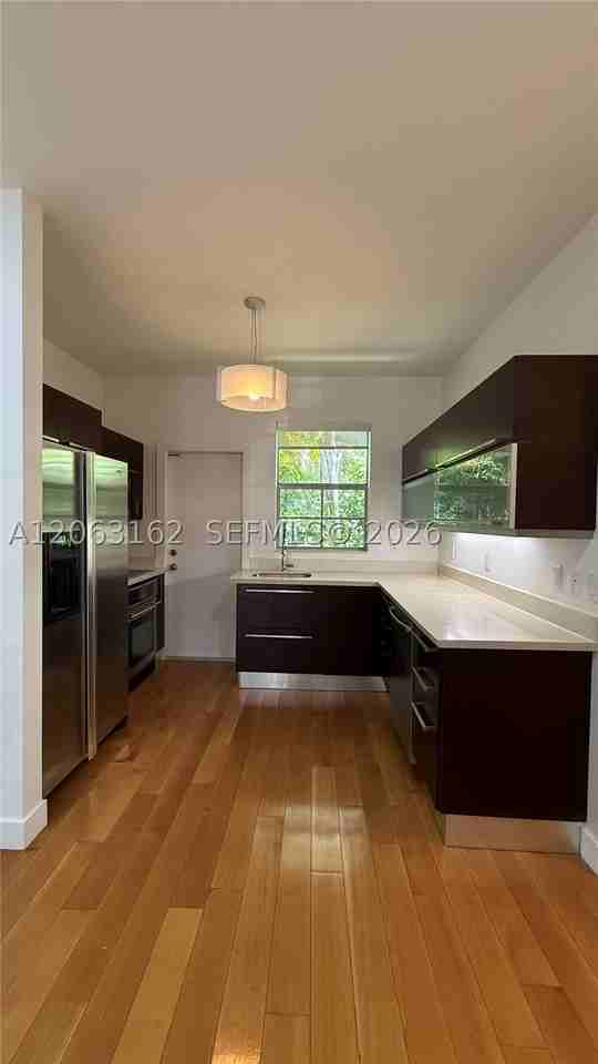 2031 Meridian Ave #4 - Photo 5 of 21
