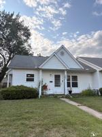 featured image of 503 W 8th St