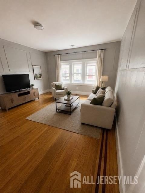 107 Vassar Ave - Photo 4 of 7