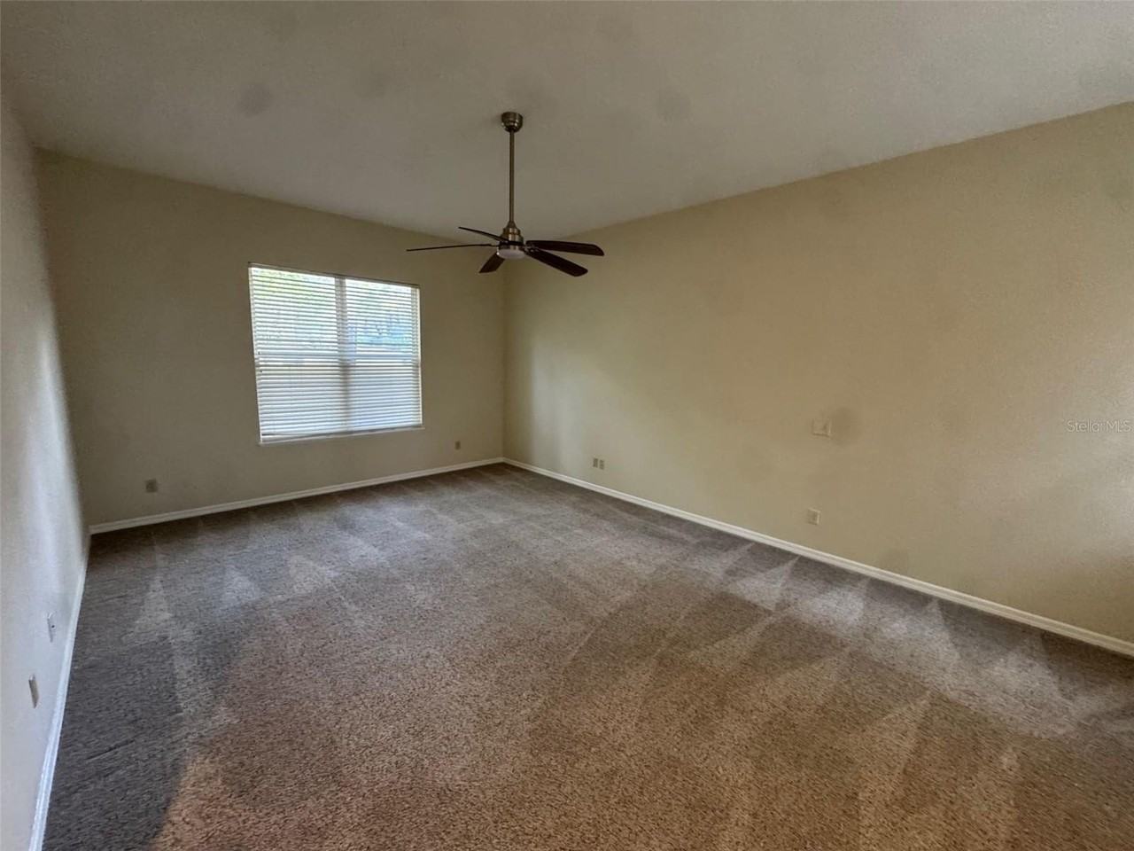 4404 Sw 91st Dr - Photo 5 of 18