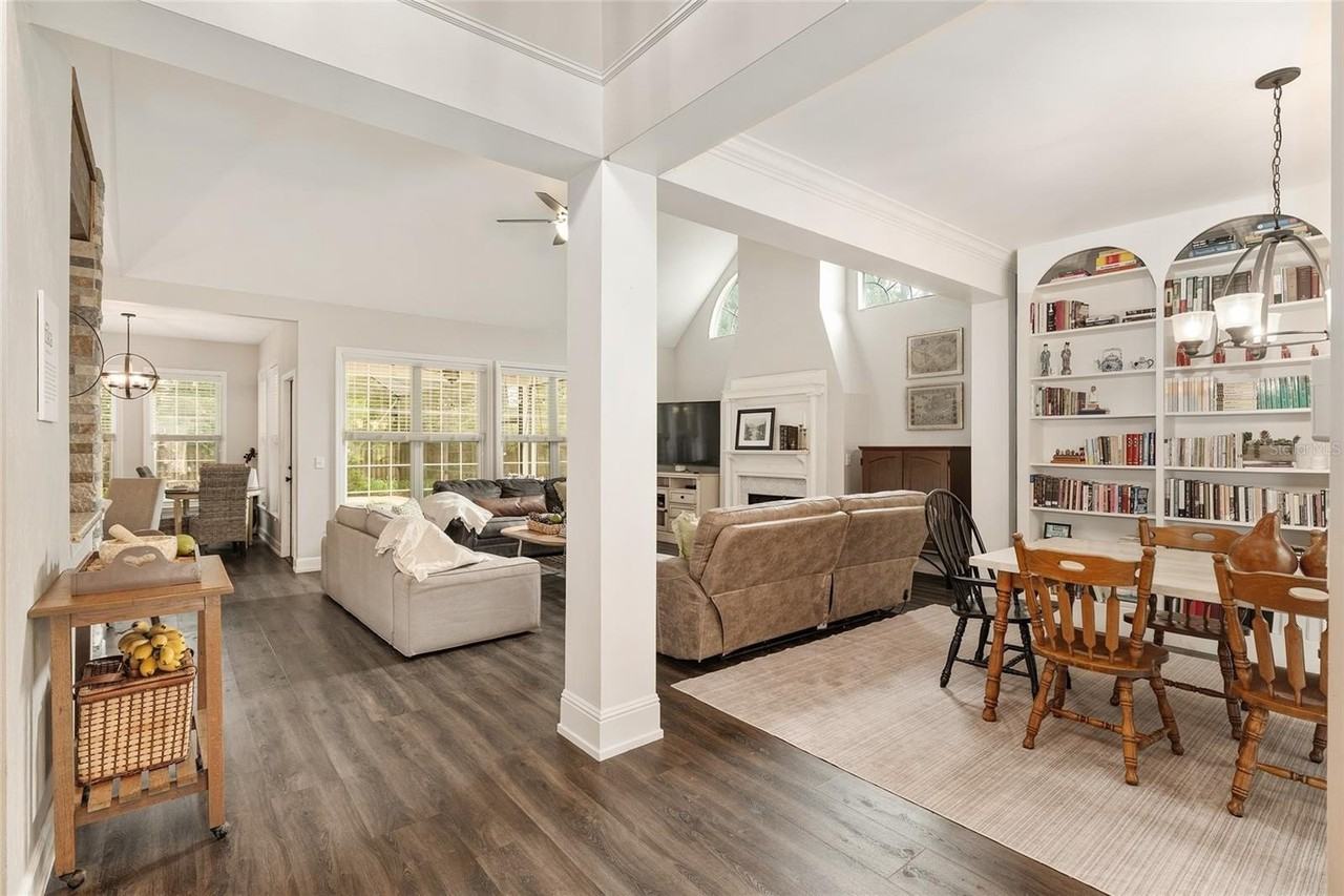 5512 Nw 51st Ave - Photo 3 of 17