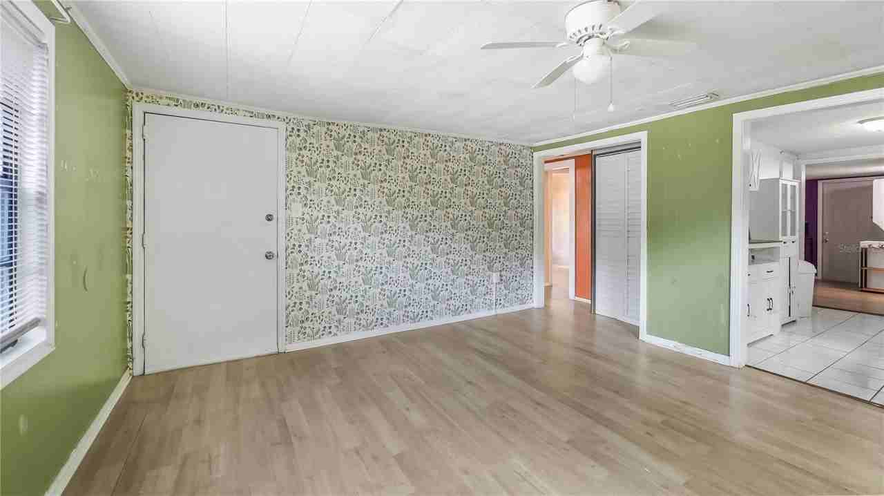 2201 Dolarway St - Photo 3 of 23