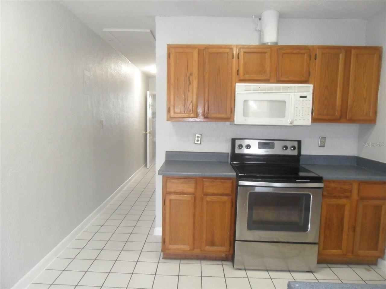 5301 Andrus Ave - Photo 3 of 15