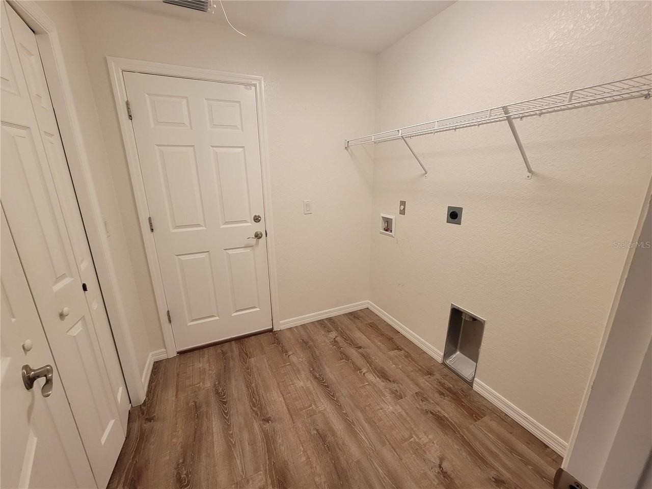 8783 Se 157th Pl - Photo 7 of 10