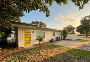 featured image of 139 Avenue D Sw #B