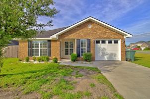 featured image of 119 Grandview Dr #1