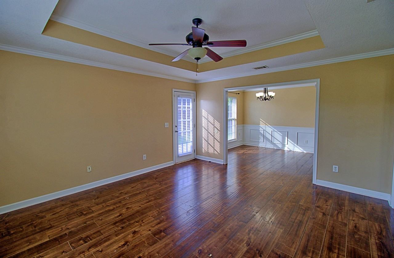 119 Grandview Dr #1 - Photo 3 of 23