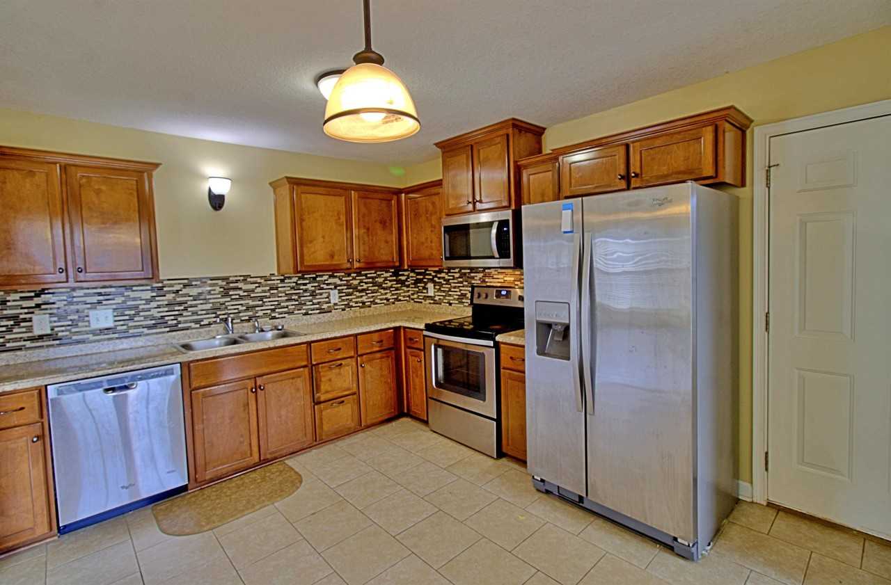 119 Grandview Dr #1 - Photo 6 of 23