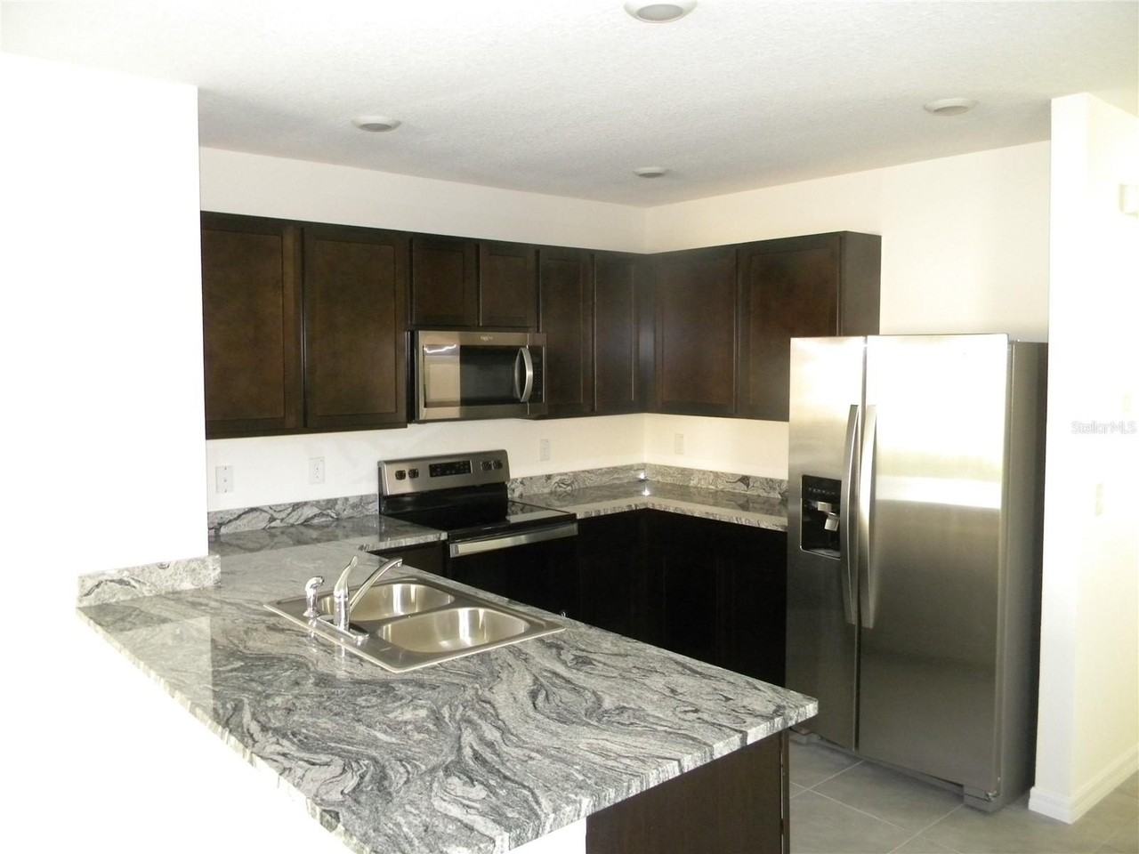 34274 Jasper Stone Dr - Photo 2 of 27