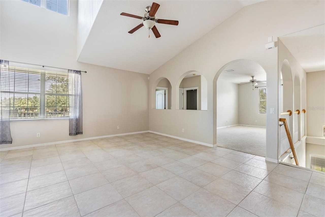 6008 Fishhawk Crossing Blvd #6008 - Photo 6 of 44