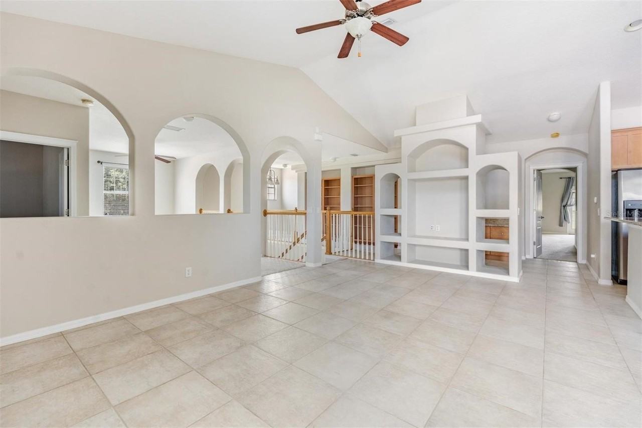 6008 Fishhawk Crossing Blvd #6008 - Photo 7 of 44