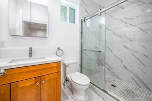 featured image of 2340 N Sparks St