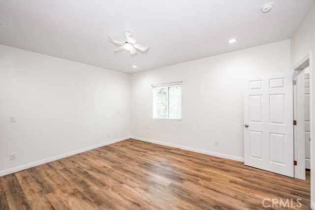 2340 N Sparks St - Photo 5 of 8