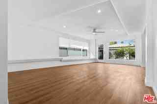 1801 Buckingham Rd - Photo 4 of 8