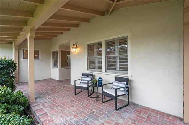 1557 Granvia Altamira - Photo 2 of 8